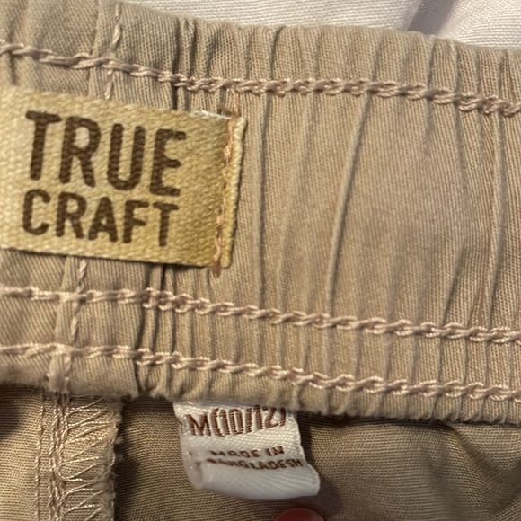 EUC - boys medium 10/12 - True Craft - elastic waist khaki shorts - Picture 5 of 8